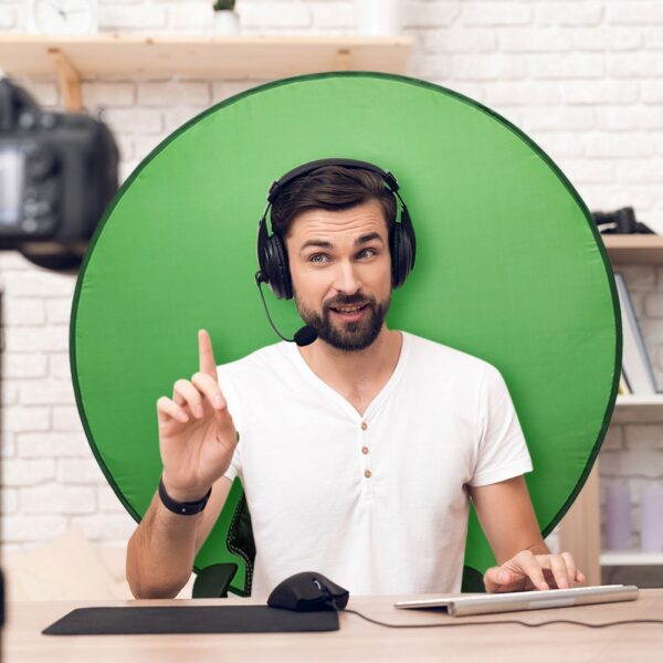 Green Screen Photography Props Portable Chroma Key Background Photos Suitable for YouTube Video Studio Reflector Backdrop