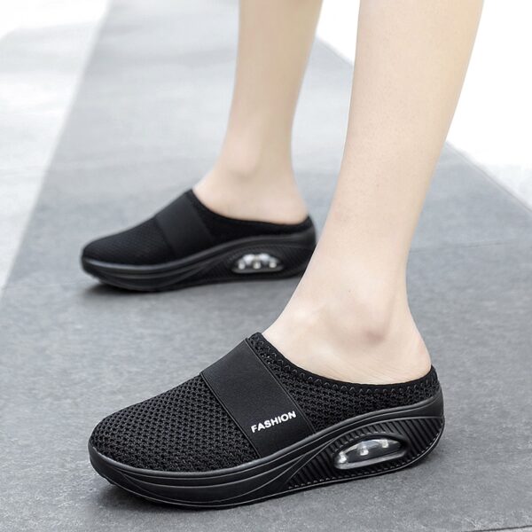 Women Slippers Sandals 2021 Summer Platform Beach Slippers Women Breathable Mesh Flat Shoes Women Flip Flops 2