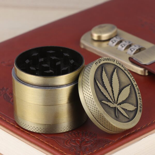 1PC 30 40MM 3 4 layer Metal Tobacco Grinder Zinc Alloy Smoke Cracker Delicate Leaves Pattern 4