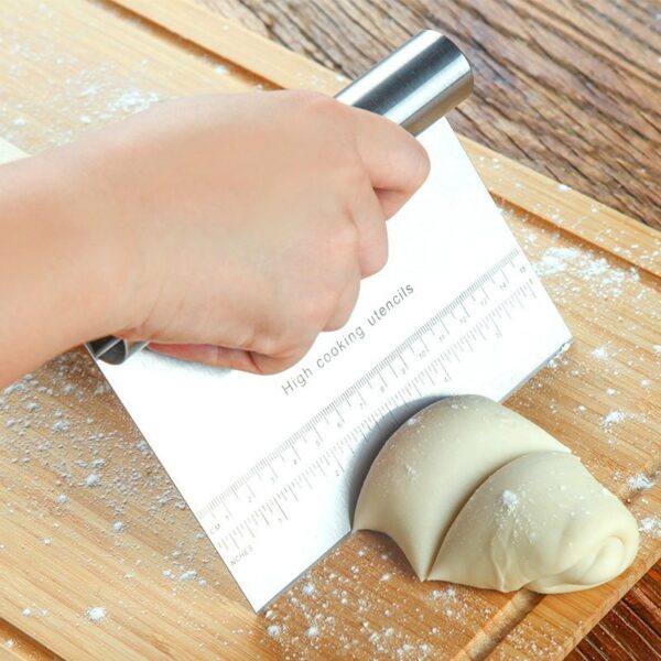 Stainless Steel Cake Scraper Pastry Cutters Baking Cake Cooking Dough Scraper Fondant Spatulas Edge DIY Baking 3
