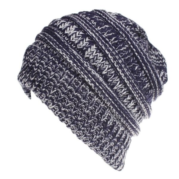 کلاه دم اسبی بلند دم اسبی کابل کشی نرم کشدار بافتنی با خط جمجمه گرم فازی Beanie 100 7.jpg 640x640 7