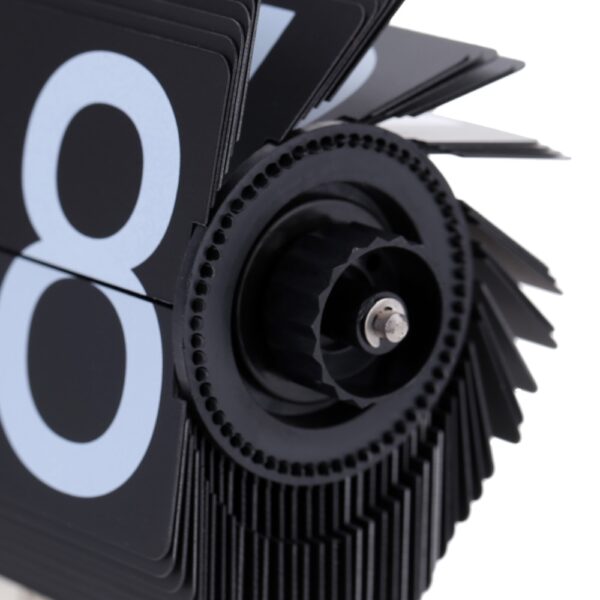 Flip Digital Clock Small Scale Table Clock Retro Flip Clock Stainless Steel Flip Internal Gear Operated 2