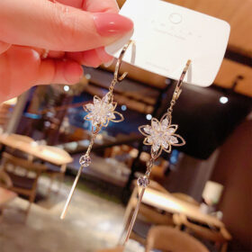 Flower Fringe Earrings - image 2