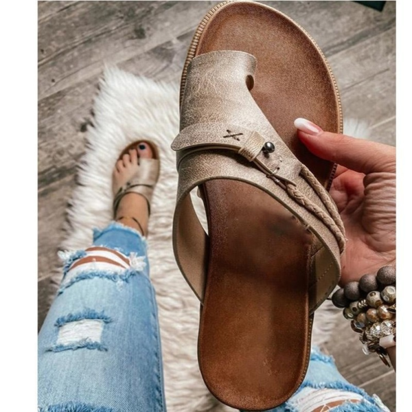 2022 New Summer Women Fashion Casual Comfortable Orthotics Slippers Correction Open Toe Sandals Flat Heel Flip