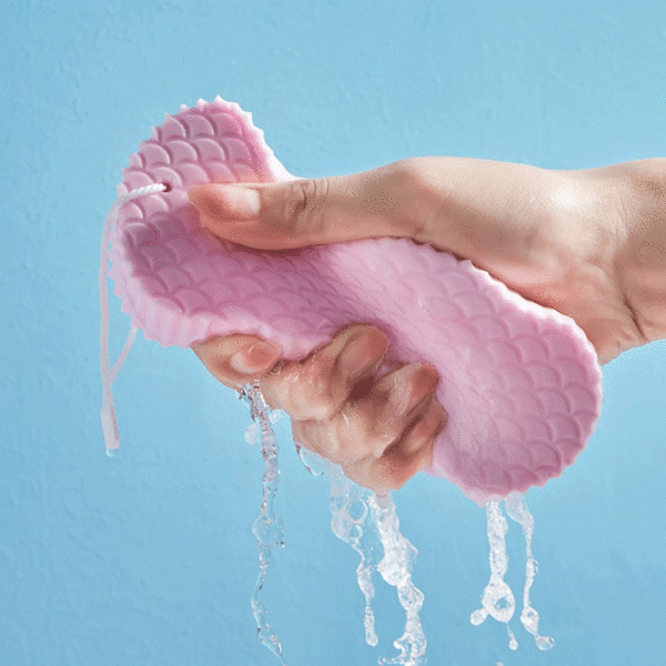 3D Magic Children Bath Sponge body Exfoliating Dead Skin Sponge Massager Cleaning Shower Brushes Peeling Sponge 2