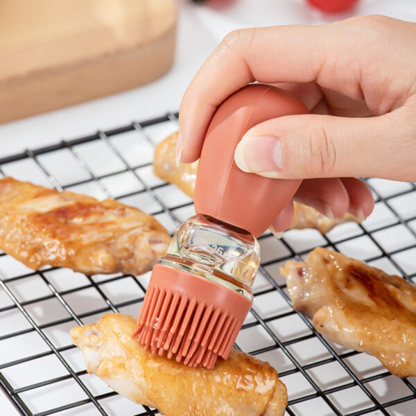 Kitchen Accessorie Silicone Oil Brush Oil Bottle Barbecue Grill Oil Brush Baking Pastry Steak Liquid Oil 2