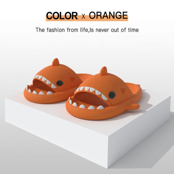 2022 Shark Slippers Igba otutu Agba Tọkọtaya Slippers Tide inu ile ati ita gbangba Funny Home Cute Cartoon Obi 4.jpg 640x640 4