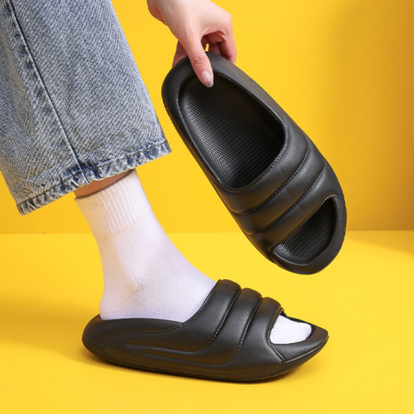 Comfort Soft Bottom Women s Cloud Slippers Summer 2022 Non slip Platform Slippers Women Thick Sole 4