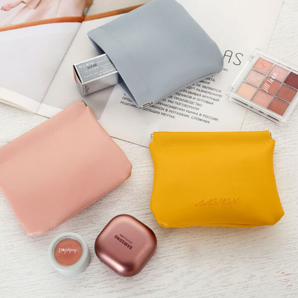 Portable Cosmetic Bag Earphone Cable Sundries Lipstick Mini Storage Case Organizer Elastic Sealing Women Girl Small 1