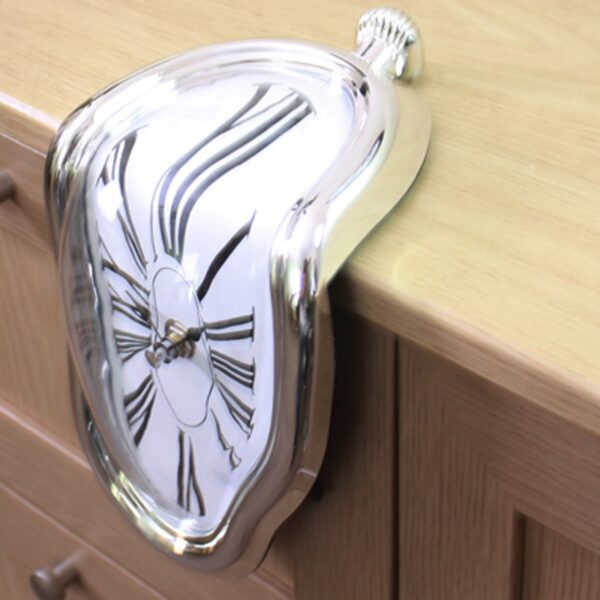 2022 New Novel Surreal Melting Distorted Wall Clocks Surrealist Salvador Dali Style Wall Watch Decoration Gift 1