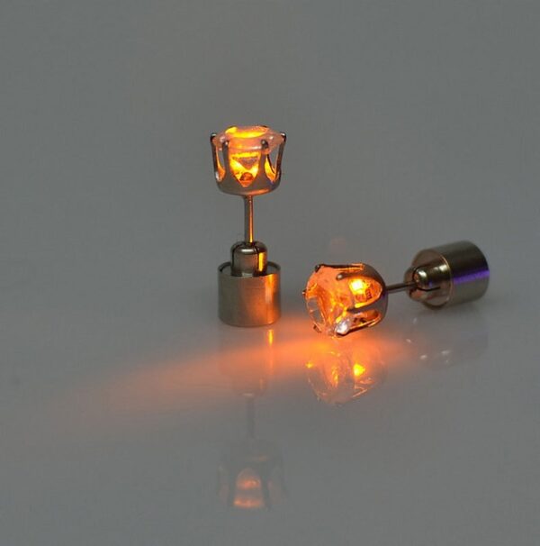 1 para Light Up LED Bling Ear Stud Rings Koreański Flash Cyrkonowe Pierścionki Akcesoria