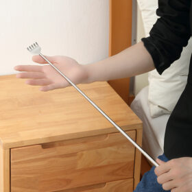 Extendable Back Scratcher - image 3