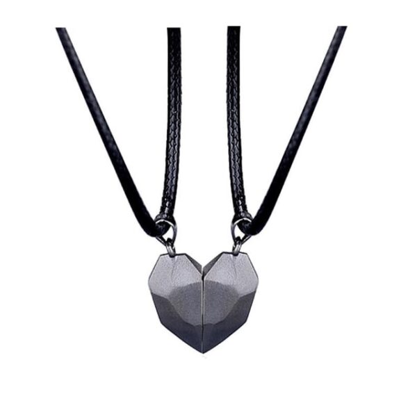 2Pcs Lot Magnetic Couple Necklace Friendship Heart Pendant Distance Faceted Charm Necklace Women Valentine s